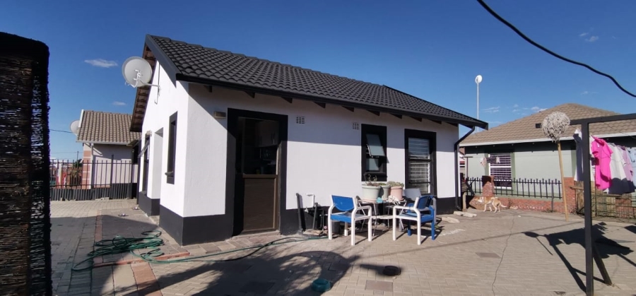 2 Bedroom Property for Sale in Raceway Free State